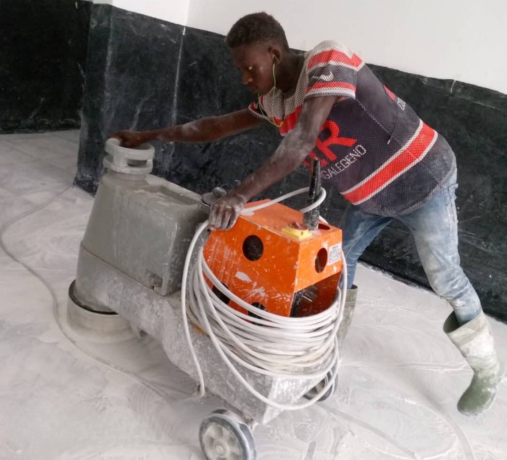 Équipe de nettoyage professionnel